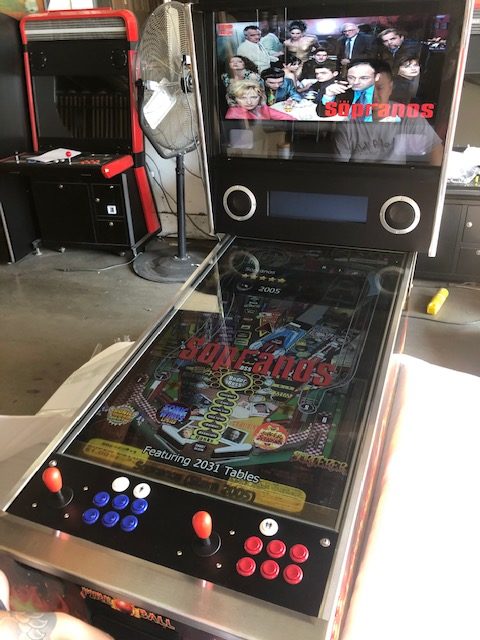 Virtual Pinball w/ arcades 2000 games